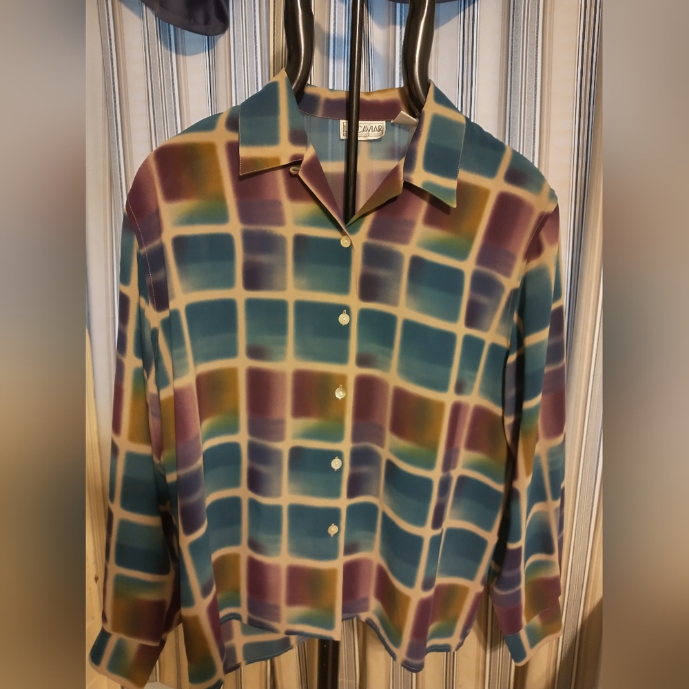 LE CAVIAR Long-Sleeve Button-Down Shirt - Large